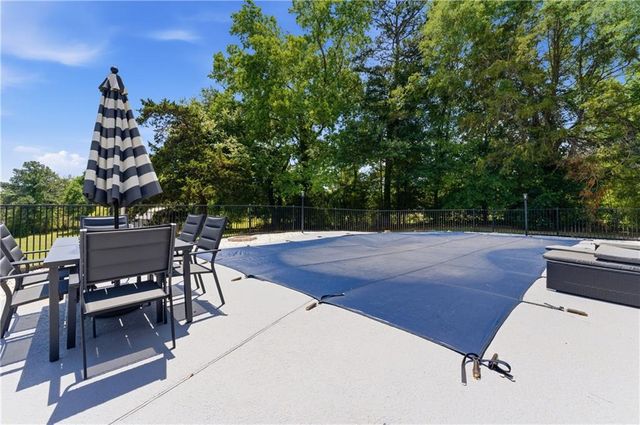 2835 White Court NE, Conyers, GA 30012