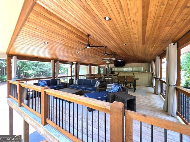 86 Back Trail, Cleveland, GA 30528