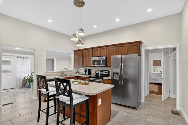 102 DEEN BOULEVARD, Auburndale, FL 33823