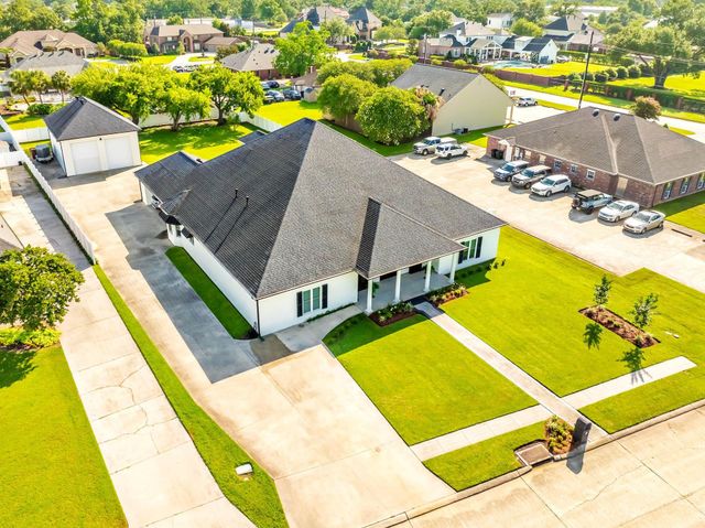 1120 Museum Drive, Houma, LA 70360