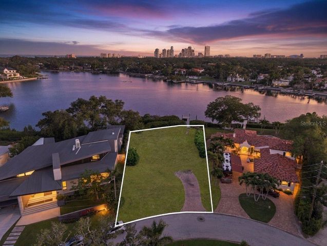 1026 MONTEREY BOULEVARD NE, St Petersburg, FL 33704