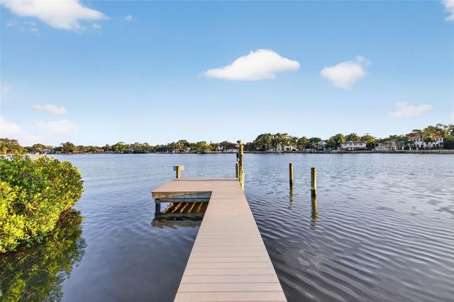 1026 MONTEREY BOULEVARD NE, St Petersburg, FL 33704