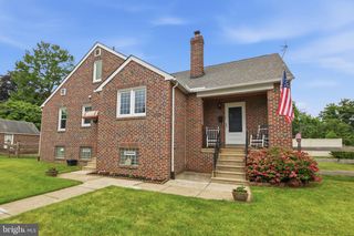 1020 STANWOOD ST, Philadelphia, PA 19111