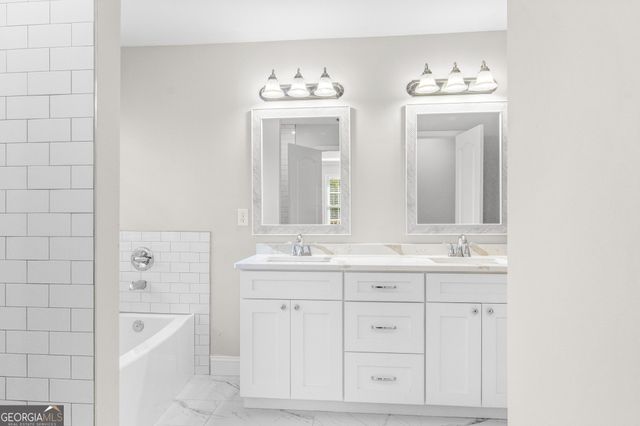 1030 Diamond Way, Bogart, GA 30622