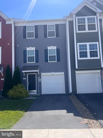 51 CECILY WAY, Ranson, WV 25438