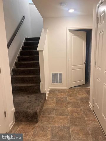 51 CECILY WAY, Ranson, WV 25438