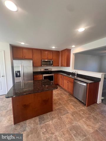 51 CECILY WAY, Ranson, WV 25438