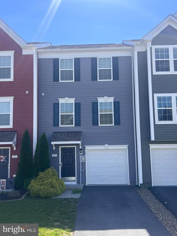 51 CECILY WAY, Ranson, WV 25438