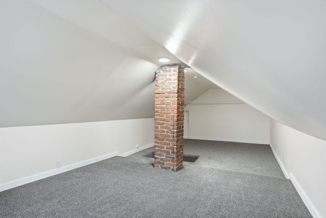 2207 E Gordon Ave, Spokane, WA 99207