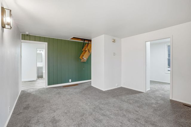 2207 E Gordon Ave, Spokane, WA 99207