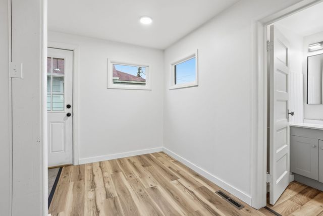 2207 E Gordon Ave, Spokane, WA 99207