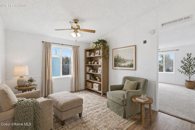 10600 N BENOIT ST, Hayden, ID 83835