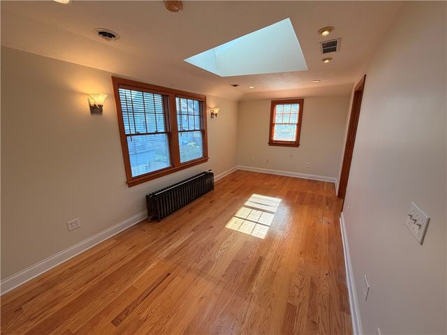 67 Pembroke Street UP, Rochester, NY 14620