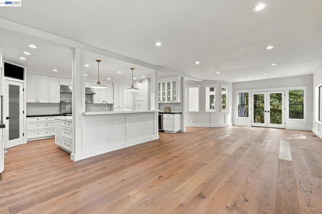 4120 Happy Valley Road, Lafayette, CA 94549