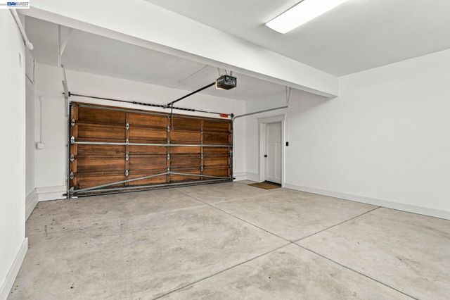 4120 Happy Valley Road, Lafayette, CA 94549