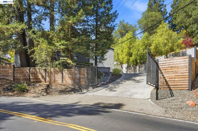 4120 Happy Valley Road, Lafayette, CA 94549