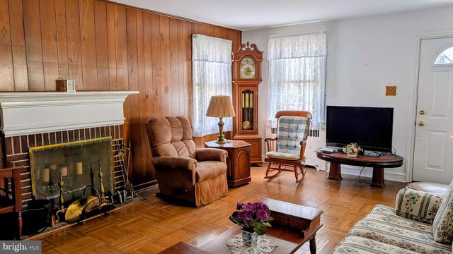 542 CRUM LYNNE RD, Ridley Park, PA 19078