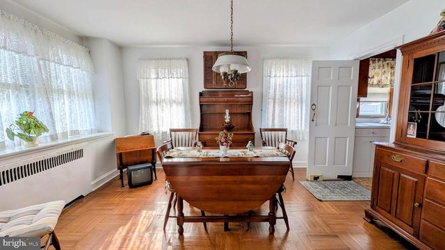 542 CRUM LYNNE RD, Ridley Park, PA 19078