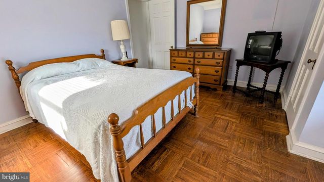 542 CRUM LYNNE RD, Ridley Park, PA 19078