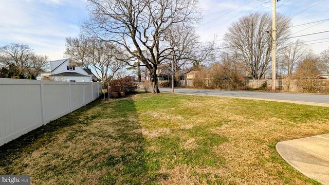 542 CRUM LYNNE RD, Ridley Park, PA 19078