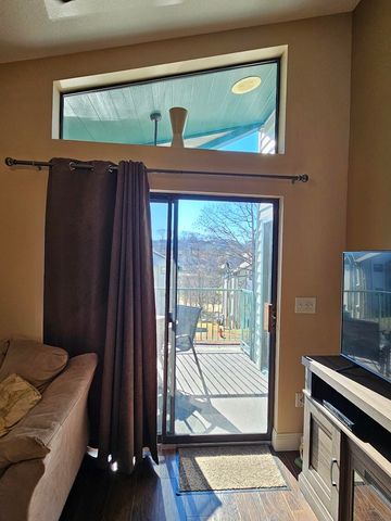 2700 Green Mountain Drive 3, Branson, MO 65616