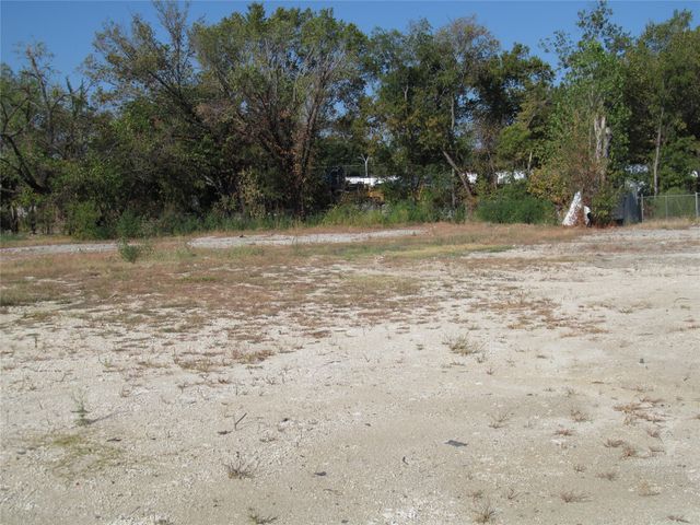 2715 Morrell Avenue, Dallas, TX 75203