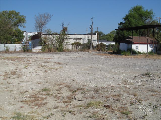 2715 Morrell Avenue, Dallas, TX 75203