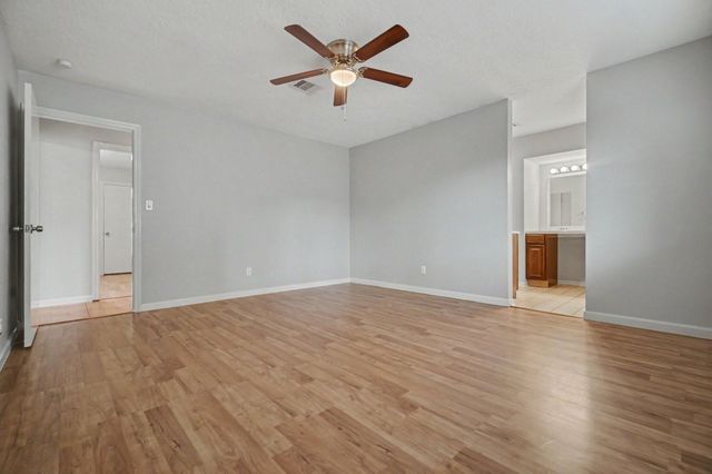 7419 Shady Vale Lane, Houston, TX 77040