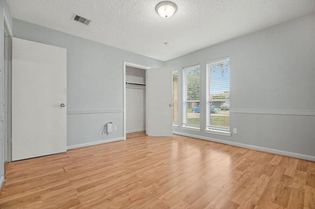 7419 Shady Vale Lane, Houston, TX 77040