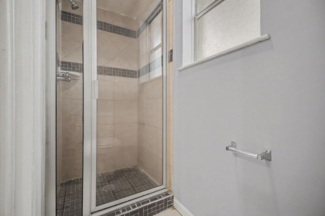 7419 Shady Vale Lane, Houston, TX 77040