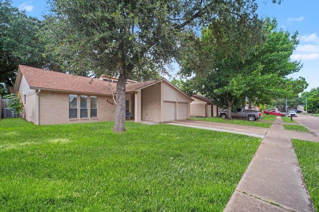7419 Shady Vale Lane, Houston, TX 77040