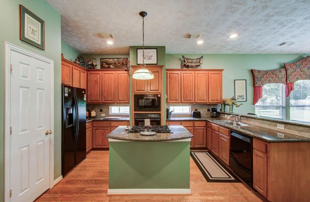 10318 Cadena Court, Spring, TX 77379