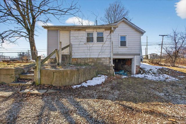 1530 W Arlington Road, Bloomington, IN 47404