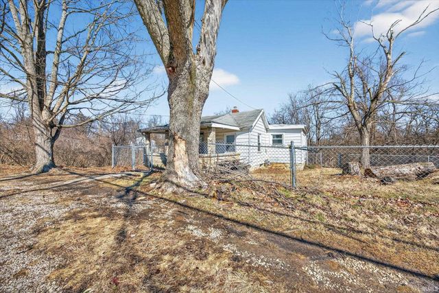 1530 W Arlington Road, Bloomington, IN 47404