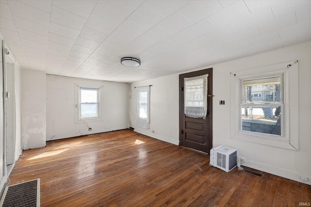 1530 W Arlington Road, Bloomington, IN 47404