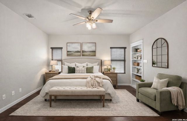 622 N Dickson, Poth, TX 78147