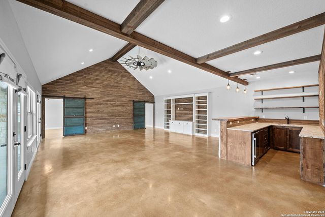 622 N Dickson, Poth, TX 78147