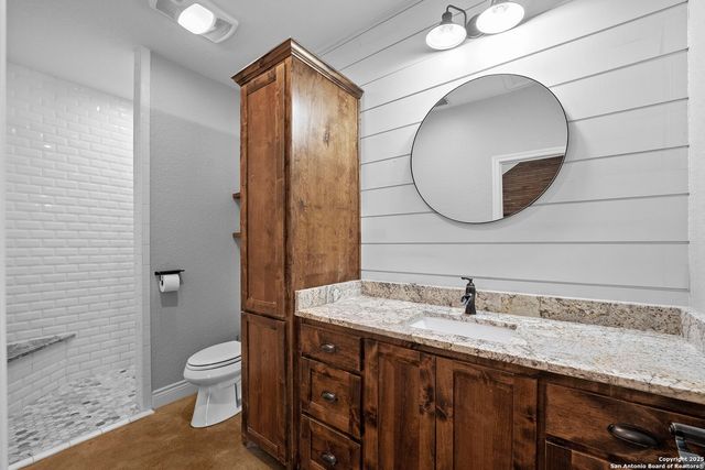 622 N Dickson, Poth, TX 78147