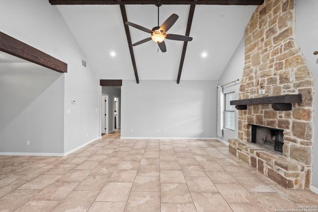 622 N Dickson, Poth, TX 78147