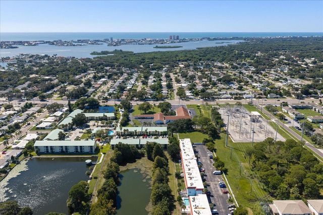 6145 113TH STREET 408, Seminole, FL 33772