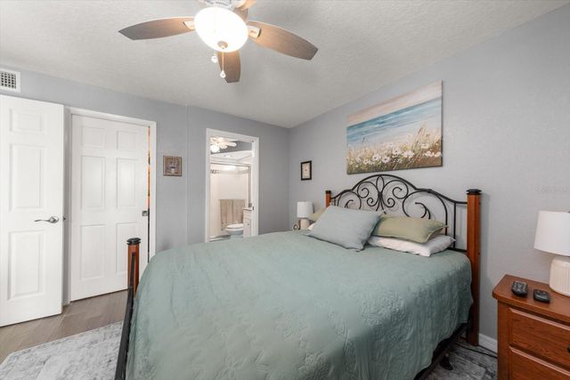 6145 113TH STREET 408, Seminole, FL 33772