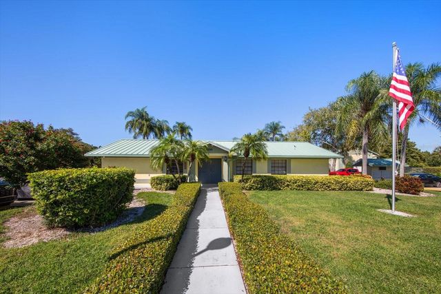 6145 113TH STREET 408, Seminole, FL 33772