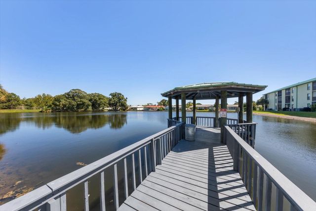 6145 113TH STREET 408, Seminole, FL 33772