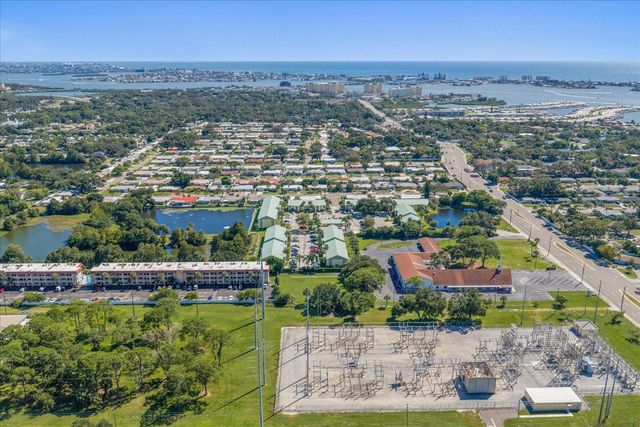 6145 113TH STREET 408, Seminole, FL 33772