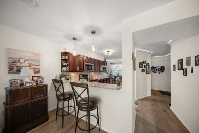 6145 113TH STREET 408, Seminole, FL 33772
