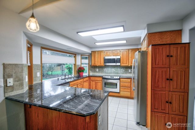 5643 Red Alder Drive NE, Olympia, WA 98516