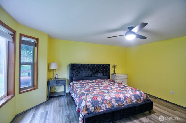 5643 Red Alder Drive NE, Olympia, WA 98516