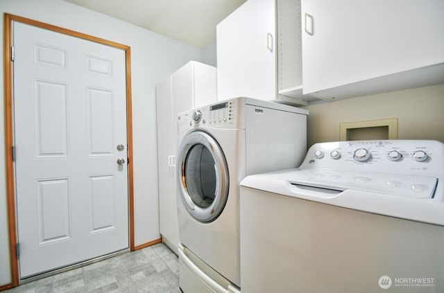 5643 Red Alder Drive NE, Olympia, WA 98516