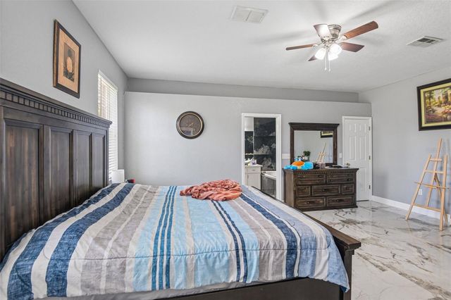 9078 BIRMINGHAM AVENUE, Weeki Wachee, FL 34613