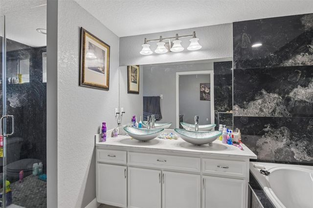 9078 BIRMINGHAM AVENUE, Weeki Wachee, FL 34613
